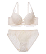 [Peach John] Moreru Sheer Frill Lace-Up Bra Set