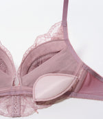 [Peach John] Lace-up Non-wired Bra Set