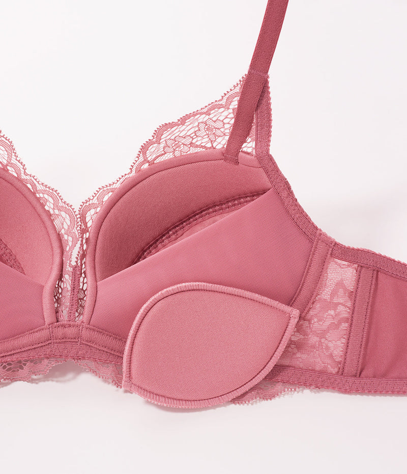 [Peach John] Rira kore lined lace non-wired Bra Set