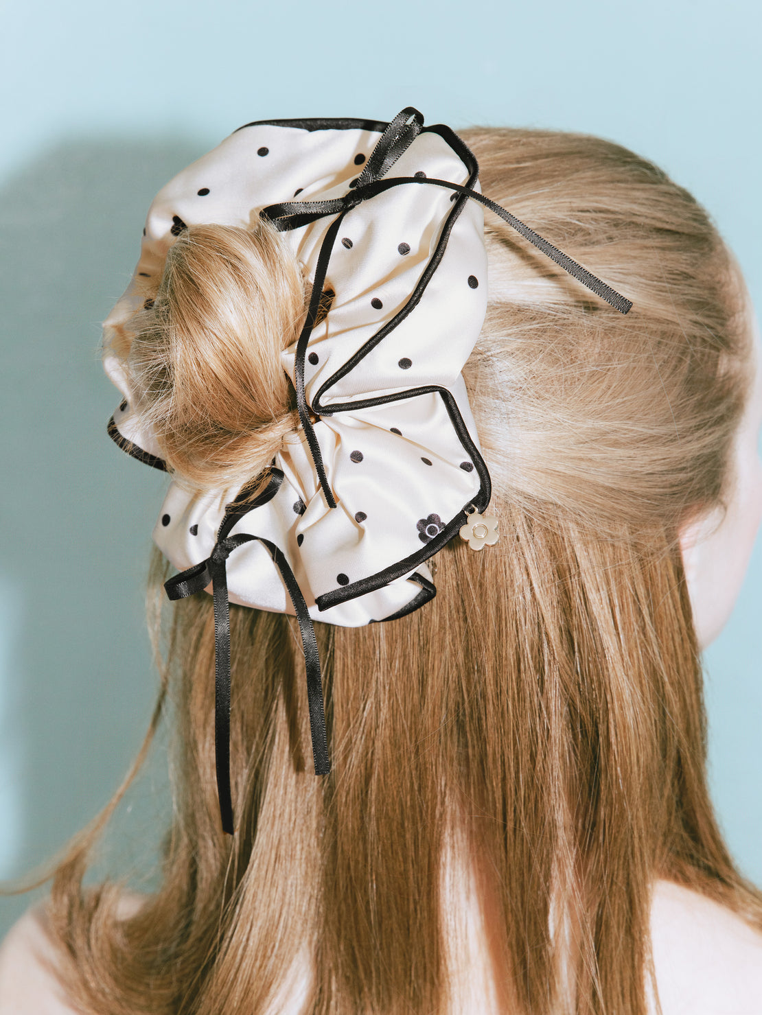 [Mary Quant x Peach John] Daisy Dot Satin Scrunchie